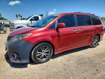2017 Toyota Sienna 5TDXZ3DC9HS770295
