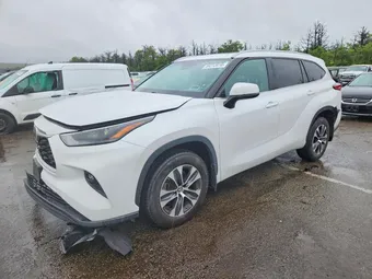 2023 Toyota Highlander 5TDKDRBH1PS033858