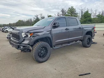 2016 Toyota Tundra 5TFDY5F10GX520899