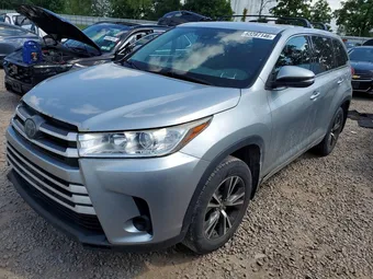 2017 Toyota Highlander 5TDBZRFH7HS442802
