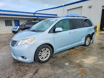 2015 Toyota Sienna 5TDYK3DC0FS550906