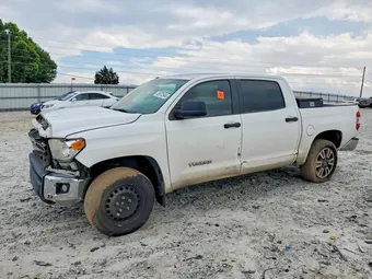 2016 Toyota Tundra 5TFEM5F18GX103871