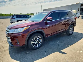 2019 Toyota Highlander 5TDJGRFH5KS069333