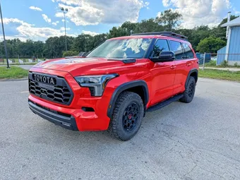 2023 Toyota Sequoia 7SVAAABA1PX011240