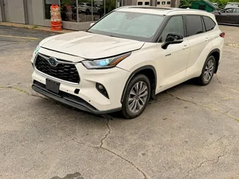 2020 Toyota Highlander 5TDXBRCH9LS013183