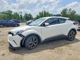 2019 Toyota C-HR NMTKHMBX3KR100644