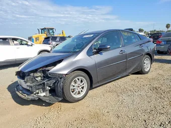 2017 Toyota Prius JTDKBRFUXH3579588