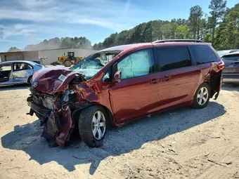 2015 Toyota Sienna 5TDKK3DC5FS618560