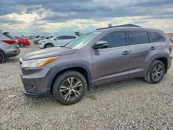 2016 Toyota Highlander 5TDJKRFH3GS290189