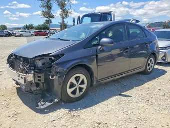 2015 Toyota Prius JTDKN3DU5F1931671