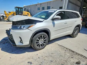 2017 Toyota Highlander 5TDJZRFH0HS433158
