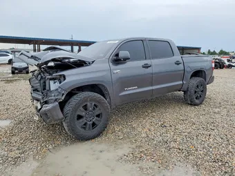 2019 Toyota Tundra 5TFDW5F1XKX829553