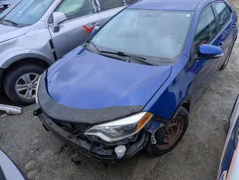 2015 Toyota Corolla 2T1BURHE0FC402875