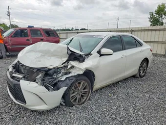 2016 Toyota Camry 4T1BF1FK3GU251485