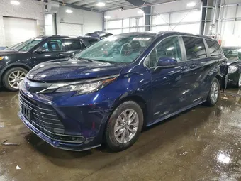 2021 Toyota Sienna 5TDKRKEC0MS021169