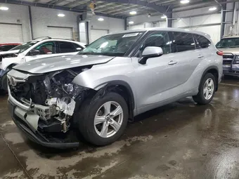 2022 Toyota Highlander 5TDBZRBH6NS213741
