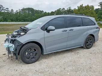 2026 Toyota Sienna 5TDCSKFC0TS229042