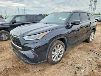 2022 Toyota Highlander 5TDYZRAH0NS102307