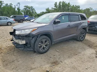 2019 Toyota Highlander 5TDZARFH9KS056945