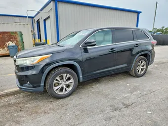 2015 Toyota Highlander 5TDZKRFHXFS085356