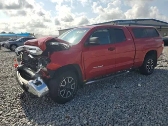 2017 Toyota Tundra 5TFUM5F14HX070560