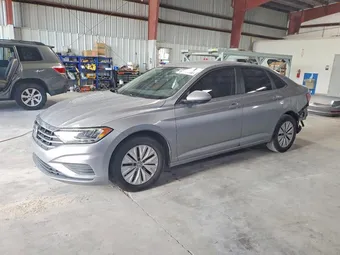 2020 Volkswagen Jetta 3VWCB7BU1LM002063