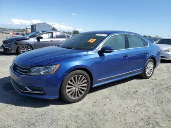 2017 Volkswagen Passat 1VWBT7A35HC024531