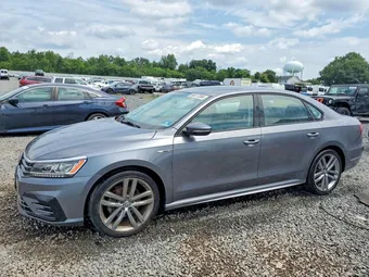 2018 Volkswagen Passat 1VWAA7A38JC009917