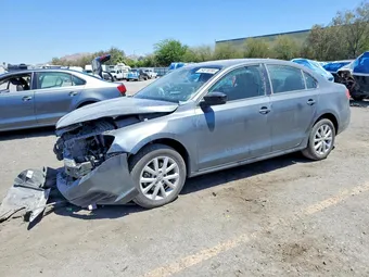 2015 Volkswagen Jetta 3VWD17AJ2FM323838