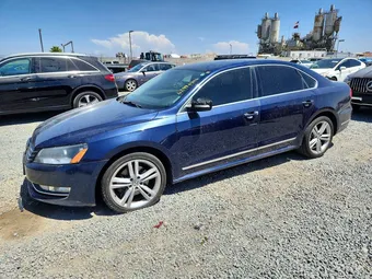 2015 Volkswagen Passat 1VWBT7A31FC087963