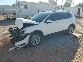 2019 Volkswagen Tiguan 3VV3B7AXXKM063314