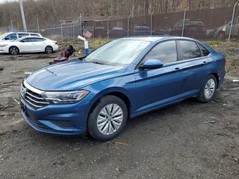 2020 Volkswagen Jetta 3VWCB7BU1LM033345