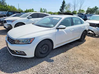 2018 Volkswagen Passat 1VWBA7A38JC042839