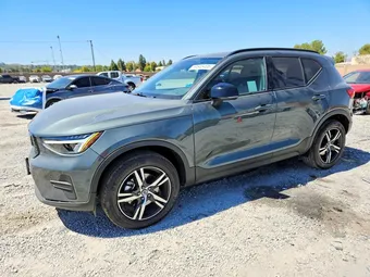 2026 Volvo XC40 YV4K92UJ4T2745983