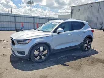 2021 Volvo XC40 YV4162UK2M2403804