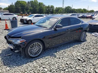 2019 Alfa Romeo ZARFAMBNXK7612049