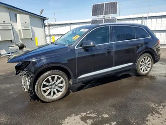 2018 Audi Q7 WA1VAAF77JD007268
