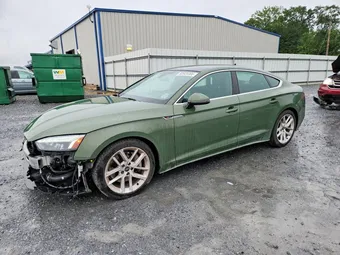 2024 Audi A5 WAUFACF56RA019958