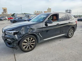 2018 BMW X3 5UXTR9C51JLD72947