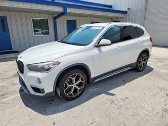 2018 BMW X1 WBXHU7C33J5L06123
