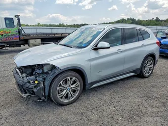 2017 BMW X1 WBXHT3Z31H4A57942