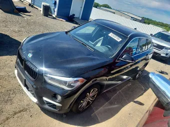 2016 BMW X1 WBXHT3Z39G4A48839
