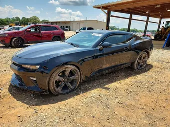2017 Chevrolet Camaro 1G1FB1RX5H0214111