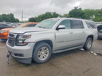 2017 Chevrolet Suburban 1GNSKHKCXHR374994