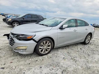 2020 Chevrolet Malibu 1G1ZD5ST8LF045245