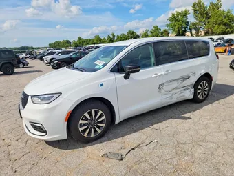 2024 Chrysler Pacifica Hybrid 2C4RC1S74RR153403