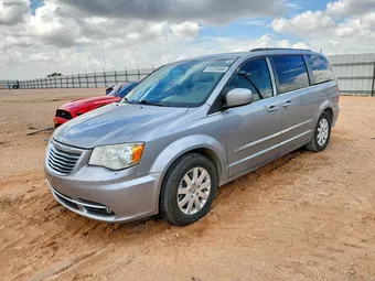 2015 Chrysler Town & Country 2C4RC1BG0FR553051