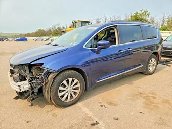 2017 Chrysler Pacifica 2C4RC1BG4HR519651
