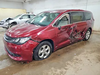 2017 Chrysler Pacifica 2C4RC1CG0HR522707