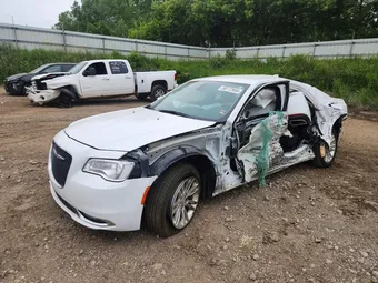 2020 Chrysler 300 2C3CCAAG1LH245982